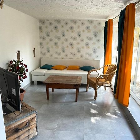 Cocooning Apartment Pujaut ภายนอก รูปภาพ